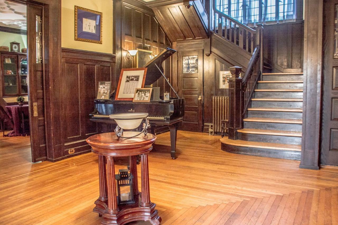 Historic Benner Mansion Bed and Breakfast Allentown Exteriör bild